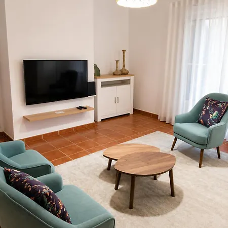 Landsted Casa Com Alma By Lovelystay - 5 Minutes From Sanctuary Fátima
